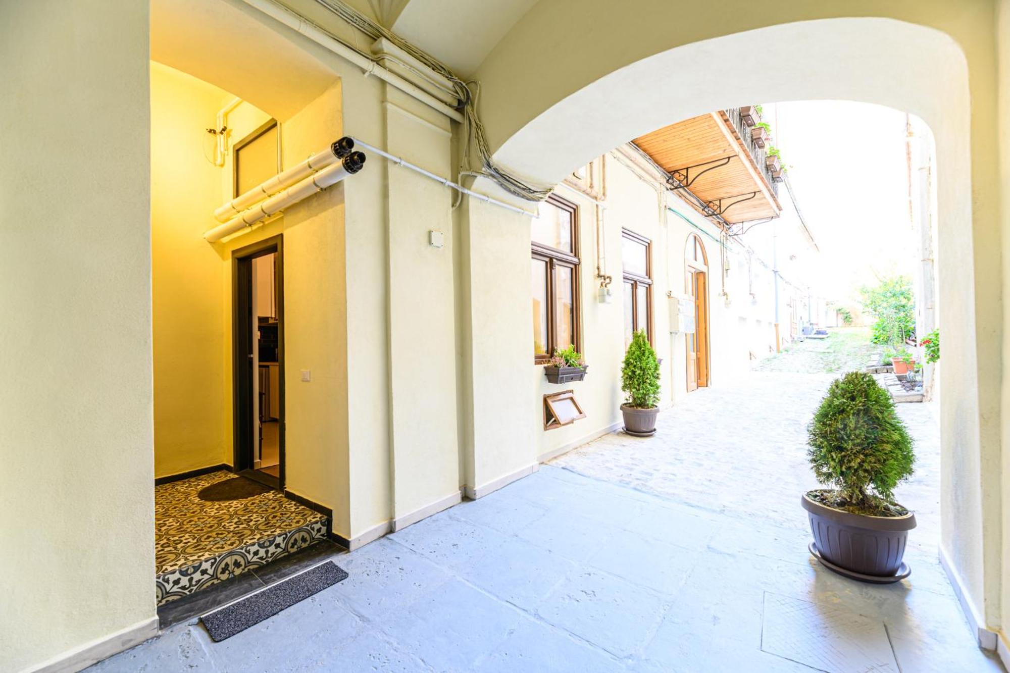 Uptown 46 Apartamento Braşov Exterior foto